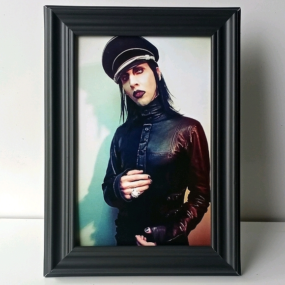 Marilyn Manson Edgy Metal Gothic Punk Rock Alte… - Picture 2 of 6